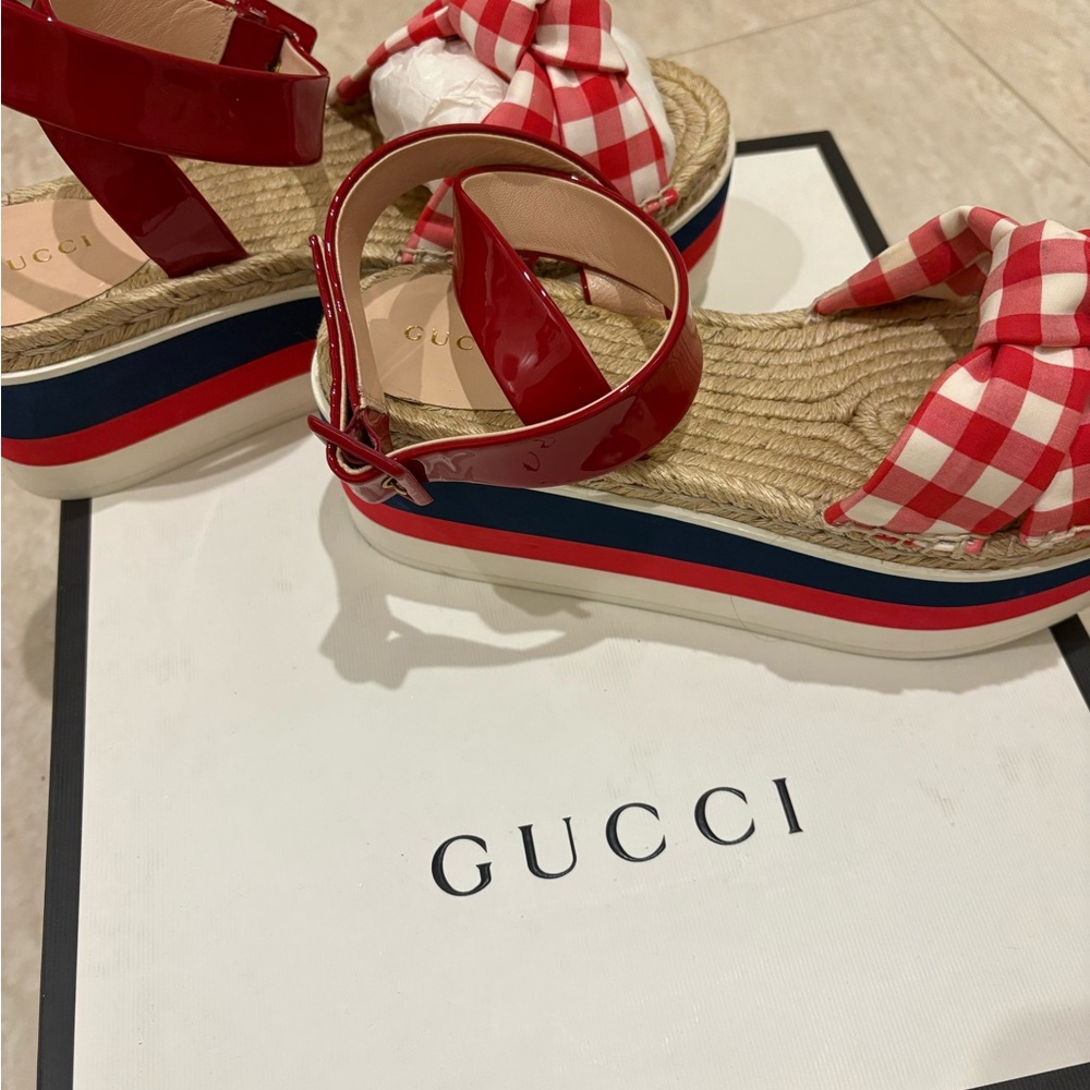 Gucci Red and White Women's Platform Sandals - Picture 5 of 7